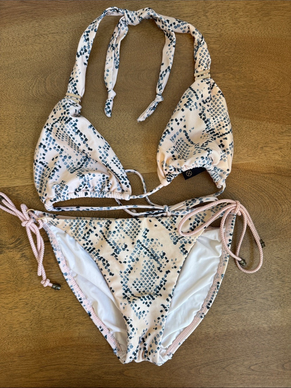Vix by Paula Hermanny Snake Print Triangle Bikini set- Blush Size Small